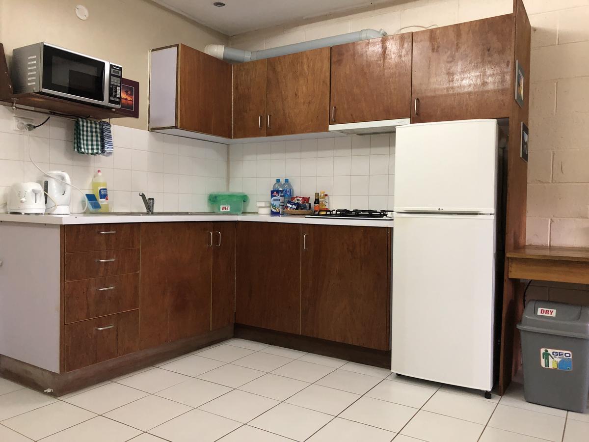Access Units Apartment Lungga Екстериор снимка