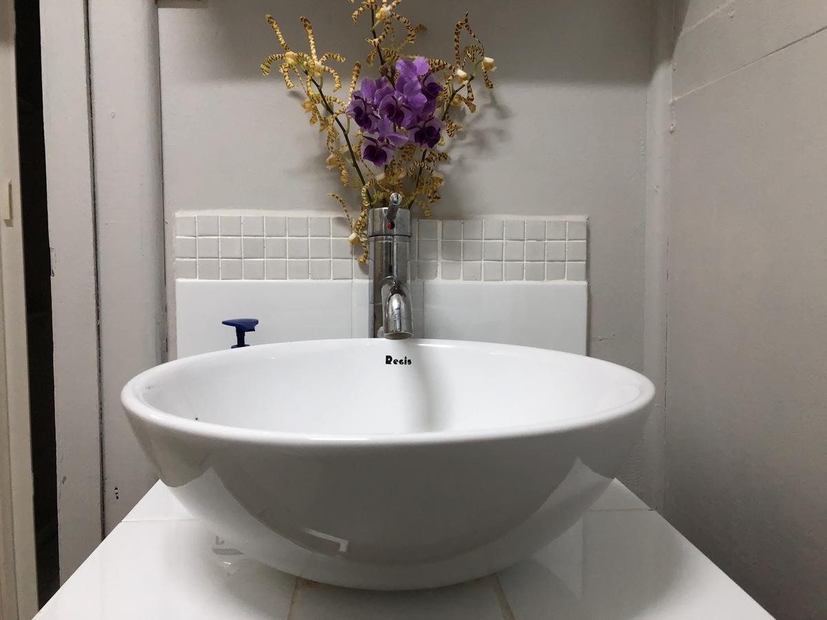 Access Units Apartment Lungga Екстериор снимка